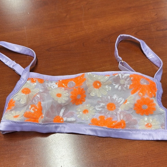 Aerie bralette M // 052454 - Picture 1 of 2